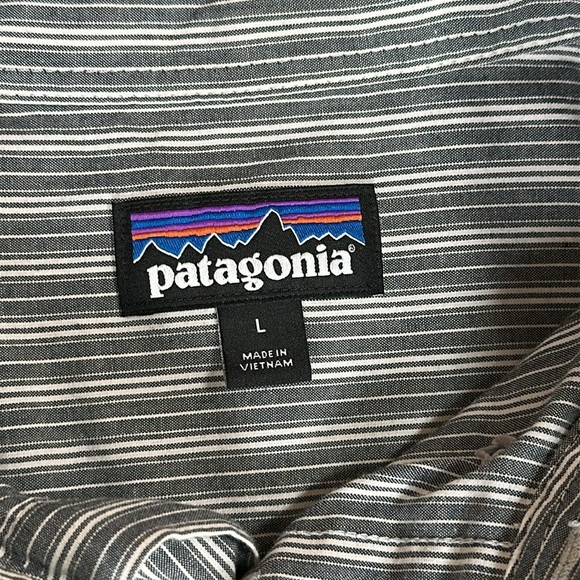 Patagonia Men's Long-Sleeved Striped Daily Shirt
Style #
42240 - Picture 3 of 7